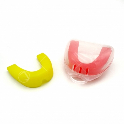 Mouth Guard 2.jpg